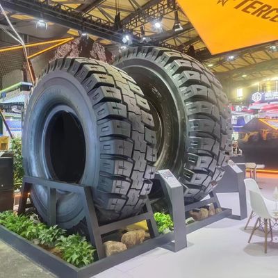 เครื่องกดยาง OTR ไฮดรอลิก