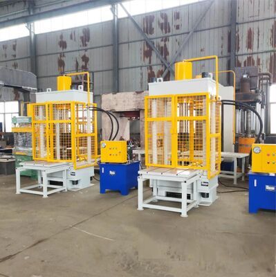 เครื่องถอดสปริงปรับ Komatsu Excavator เครื่องอัดไฮดรอลิกแท่นทำงานเคลื่อนที่ 200T เครื่องอัดสลักโซ่