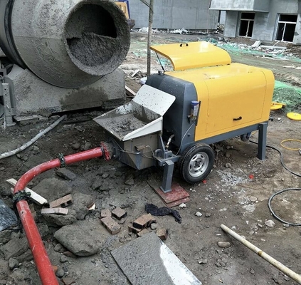 30kw XDEM ปั๊มส่งคอนกรีต 10 - 45 ลูกบาศก์เมตรลากปั๊ม