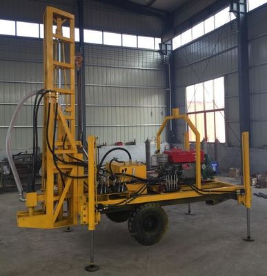 90r / Min 18.5kw Well Drilling Machine Trailer ติดตั้ง